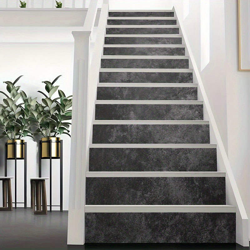 Béton ciré anthracite sur contremarches, lot de 15 bandes