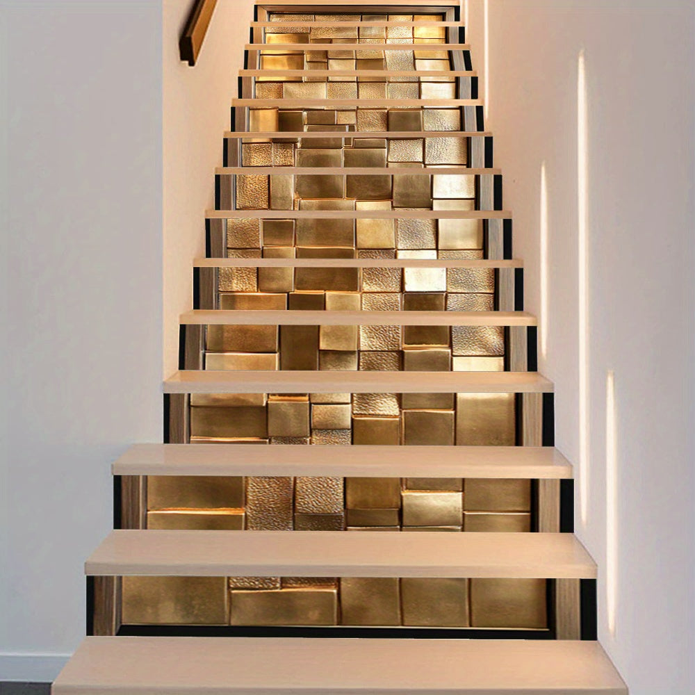 Cubes de laiton doré sur treize contremarches d'escalier