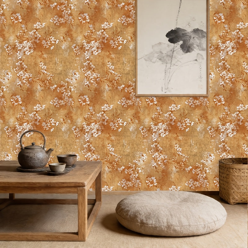 Papier peint à encoller à motif fleuri, le rouleau