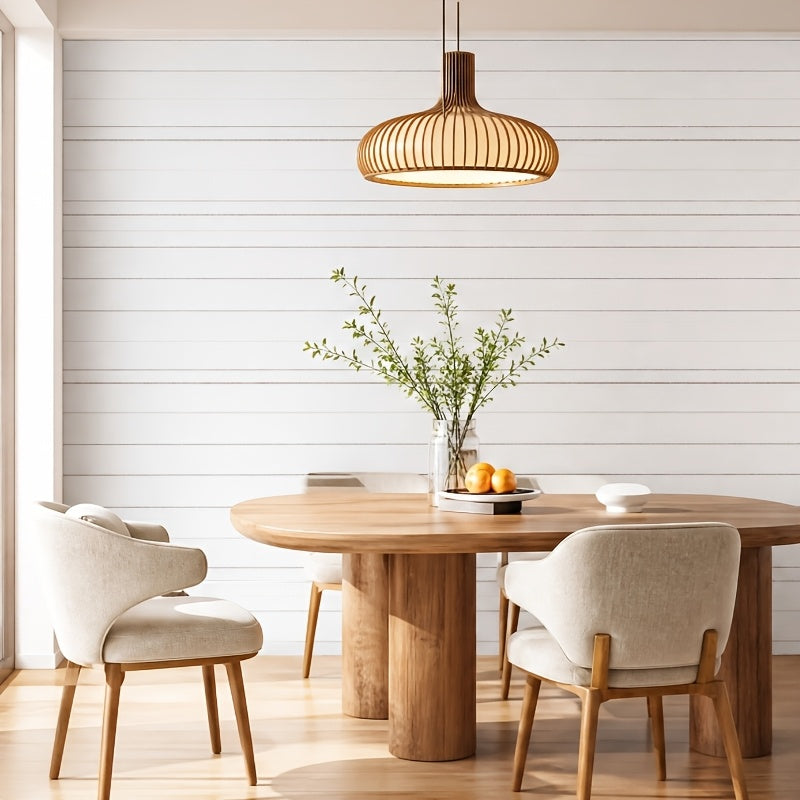 Papier peint effet lambris blanc gaufré, filet doré, 6 lés