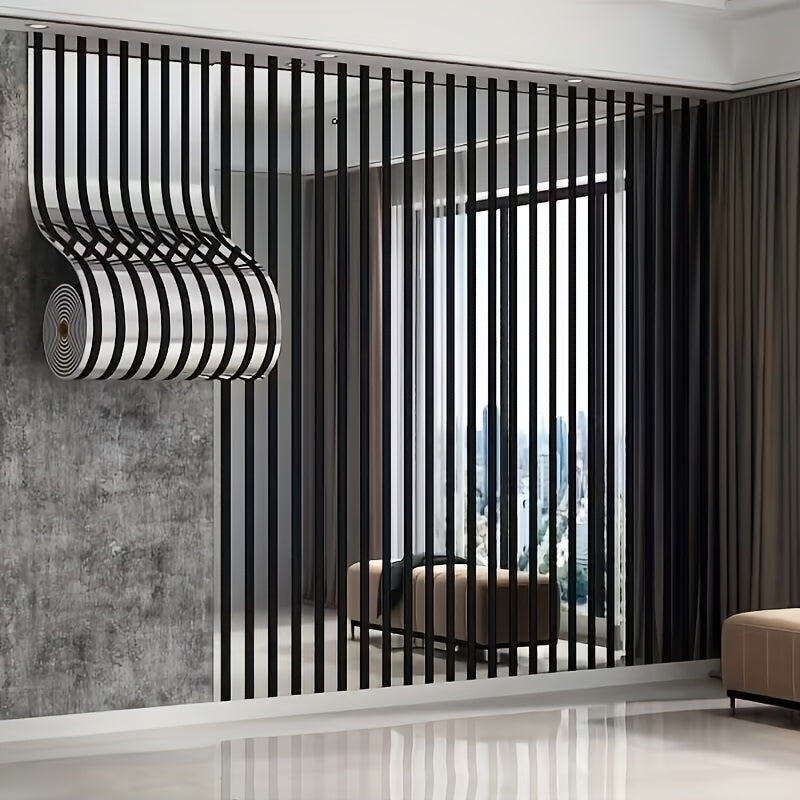 Papier peint lignes miroir serrées, doré ou argenté, 2,9 m